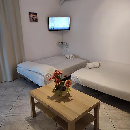 Nikiforos Apartment1 * Νέος Μαρμαράς